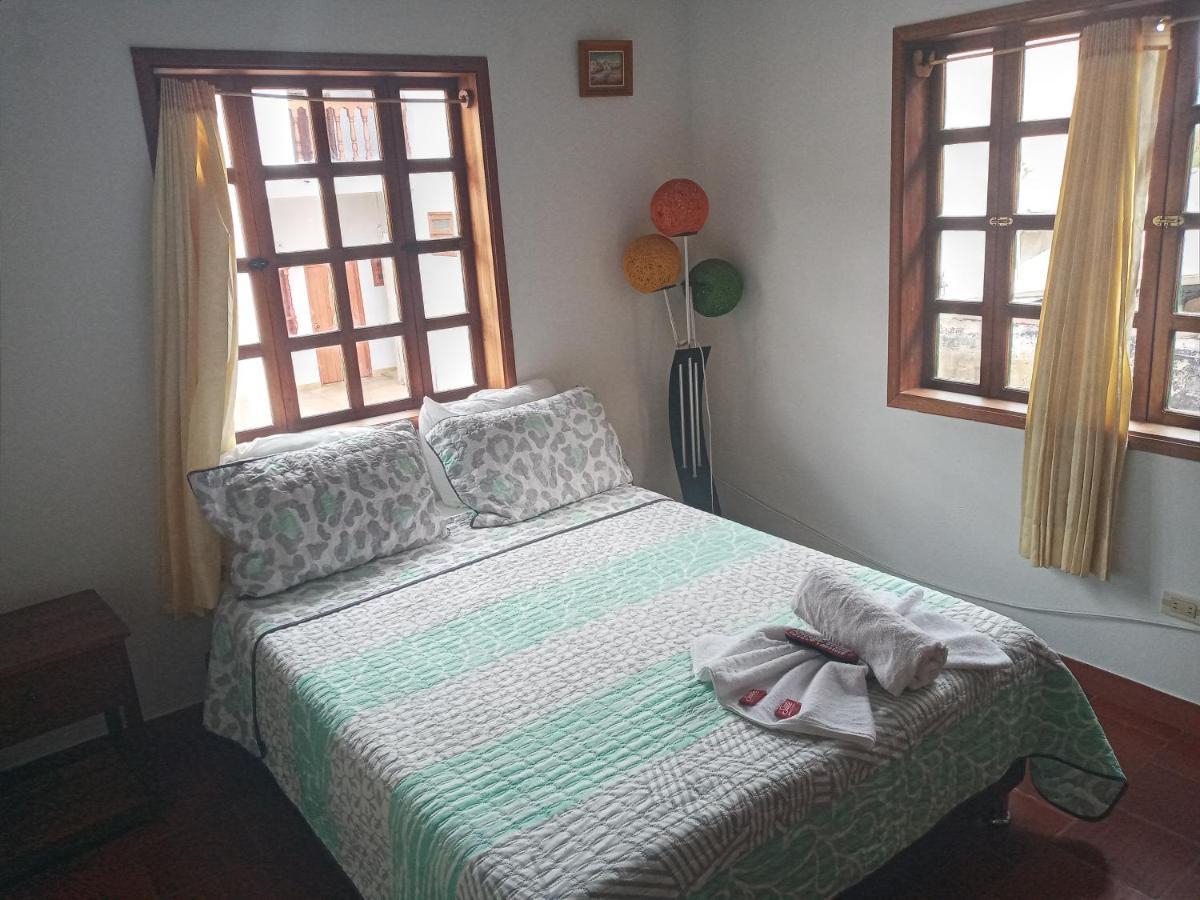 Hostal El Pino فيلا دي ليفا المظهر الخارجي الصورة