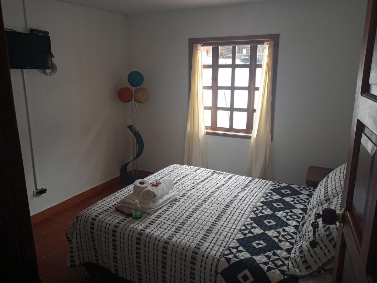 Hostal El Pino فيلا دي ليفا المظهر الخارجي الصورة