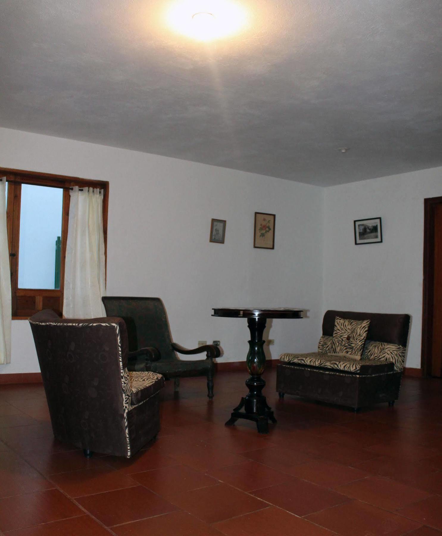 Hostal El Pino فيلا دي ليفا المظهر الخارجي الصورة
